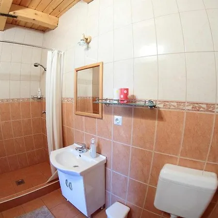 Bed & Breakfast Diofa Csarda 2*
